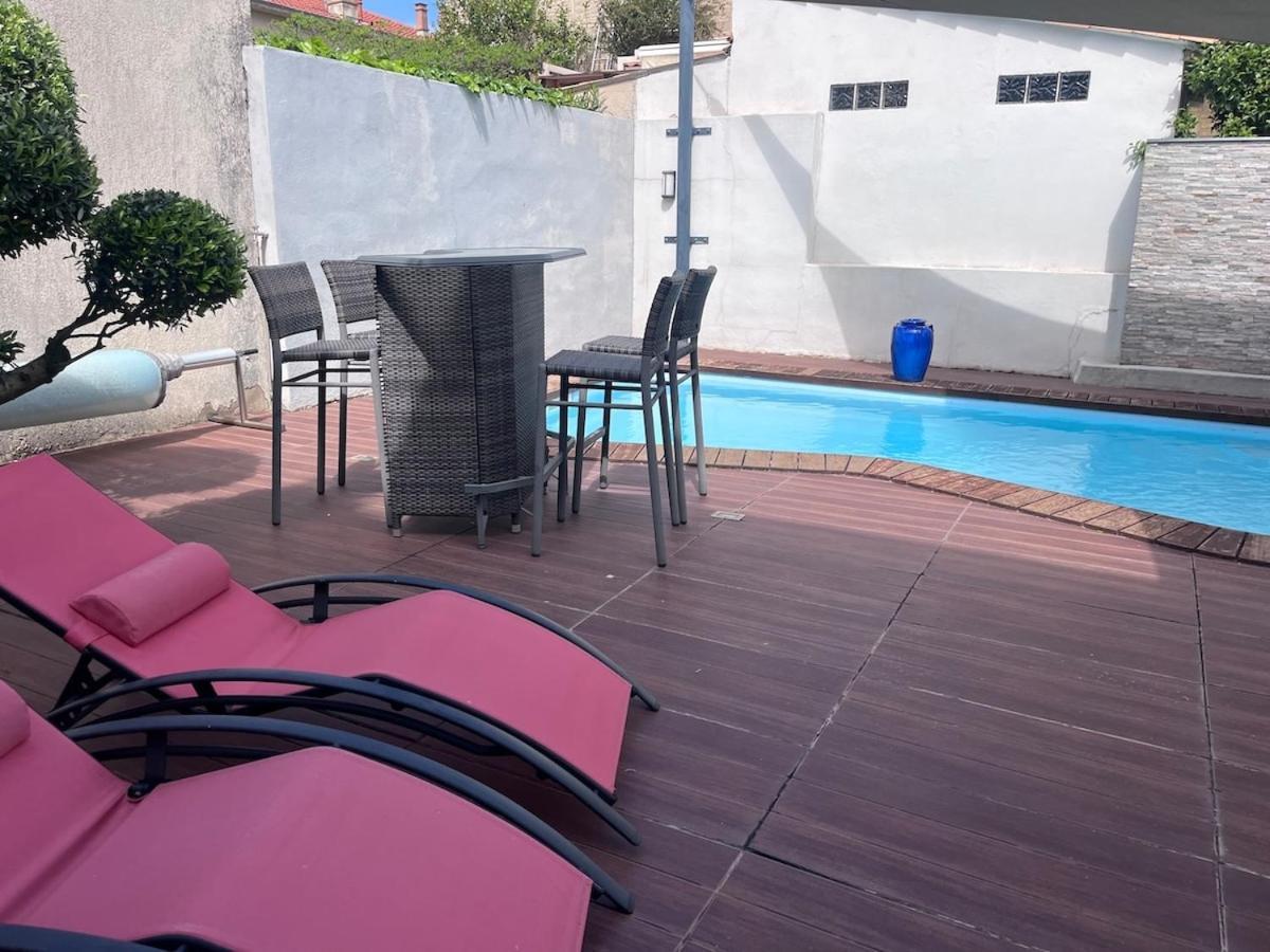 Villa Charming With Pool